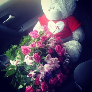 Праздничные букеты612