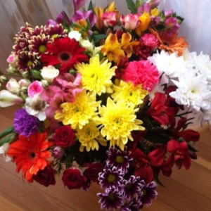 Праздничные букеты600