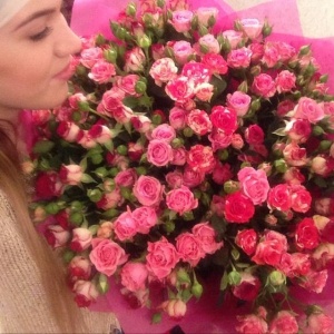 Праздничные букеты609