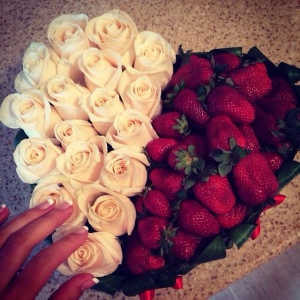 928480_517452538364989_1104388642_n