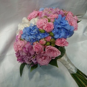 Букет невесты от Цветочного Салона "Азалия".