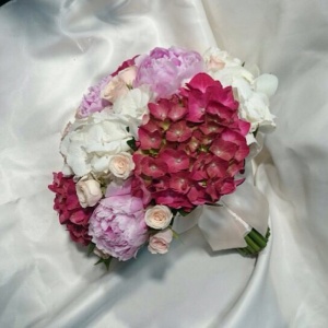 Букет невесты от Цветочного Салона "Азалия"