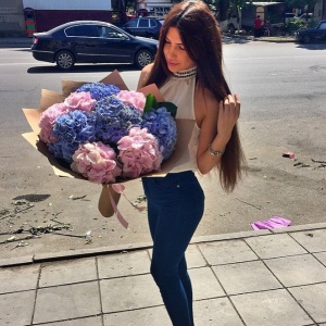 Подарочные букеты махачкала...1836