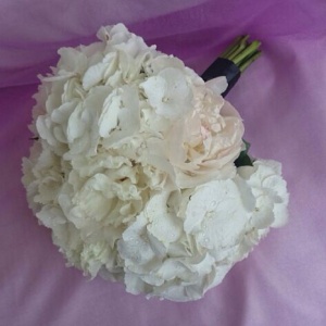 Необычный свадебный букетик.