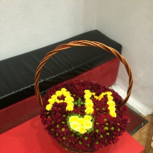 Корзины с цветами в Махачкале...100