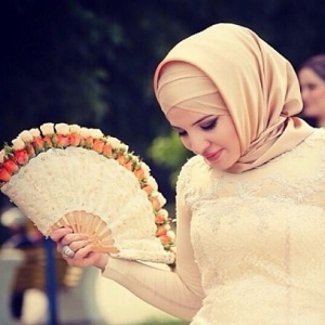 Флористы Цветочного Салона "Азалия" воплотят в реальность все оригинальные пожелания!