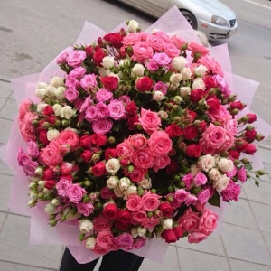 Праздничные букеты584