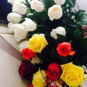 Праздничные букеты608