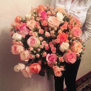 Праздничные букеты602