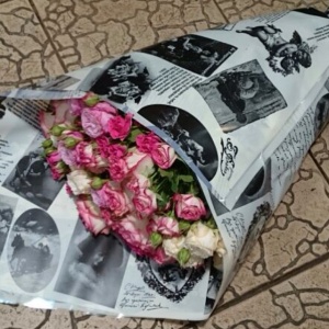 Праздничные букеты595