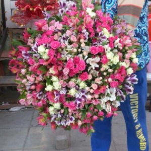 Праздничные букеты598