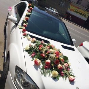 красивая машина...