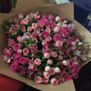 Праздничные букеты603