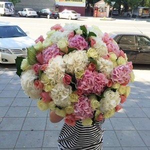 Подарочные букеты махачкала...2081